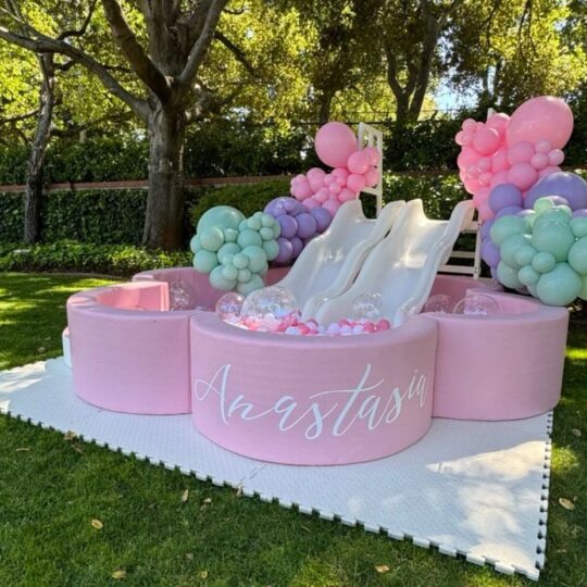 Flower Ball Pit